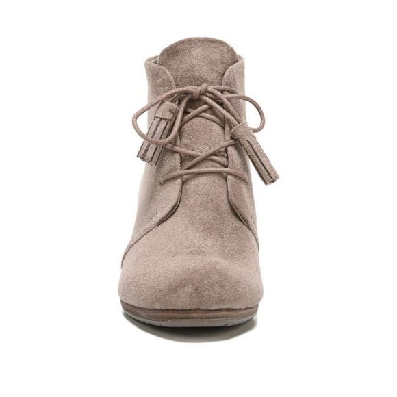 WOMEN'S DR. SCHOLLS DAKOTA WEDGE BOOTIES (WIDE) - Picture 8 of 13